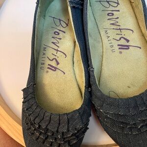 Blowfish Black Flats Comfortable Everyday Loafers
